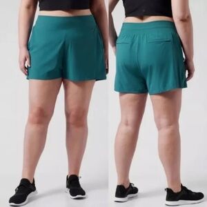 New Athleta womens blue Brooklyn mid rise casual athletic pull on shorts size 20
